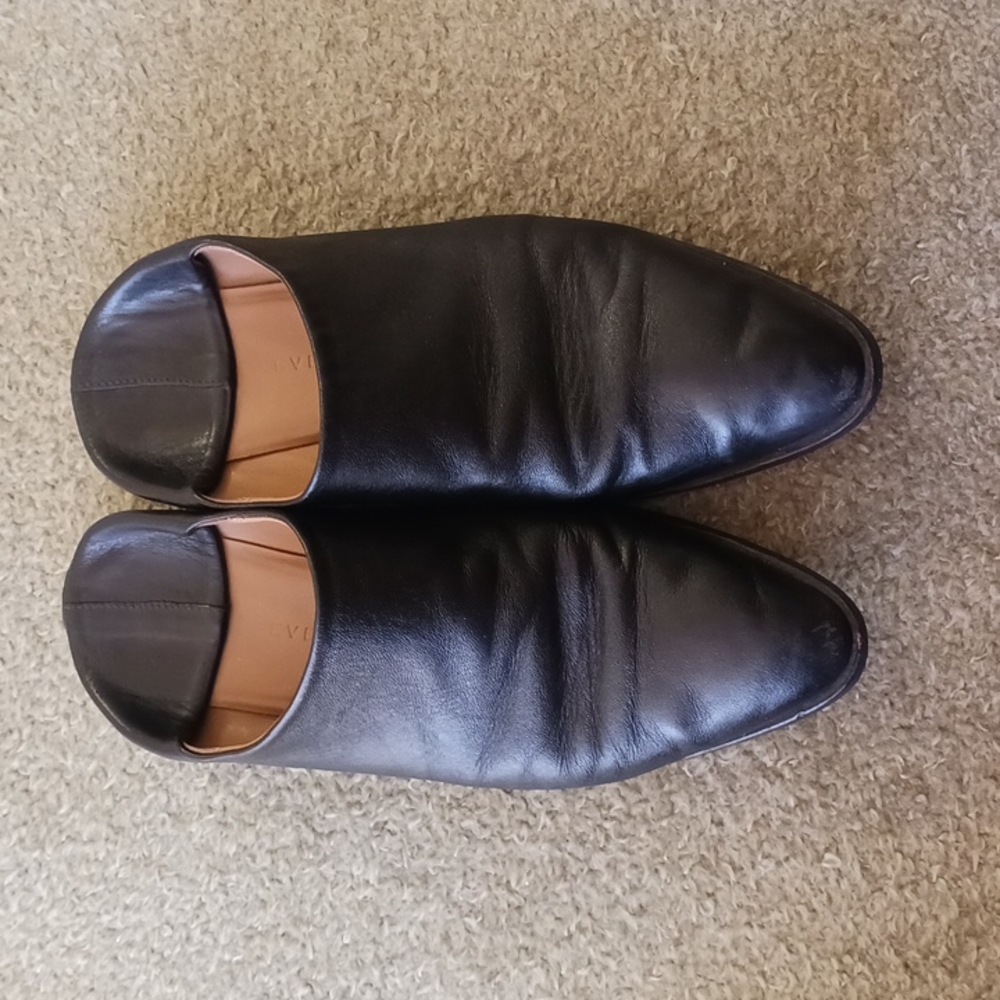 Everlane modern babu flats